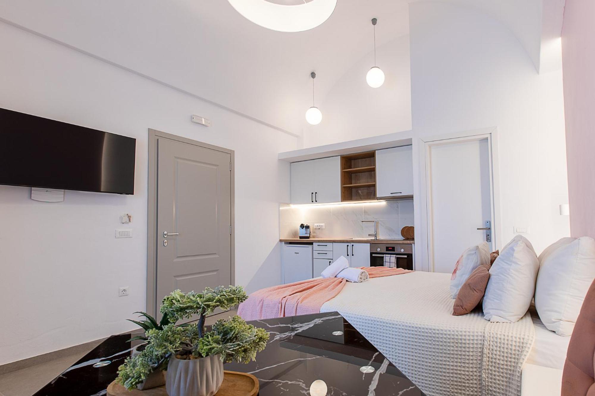 Santorini Villatzio Suites 梅萨雷亚 外观 照片
