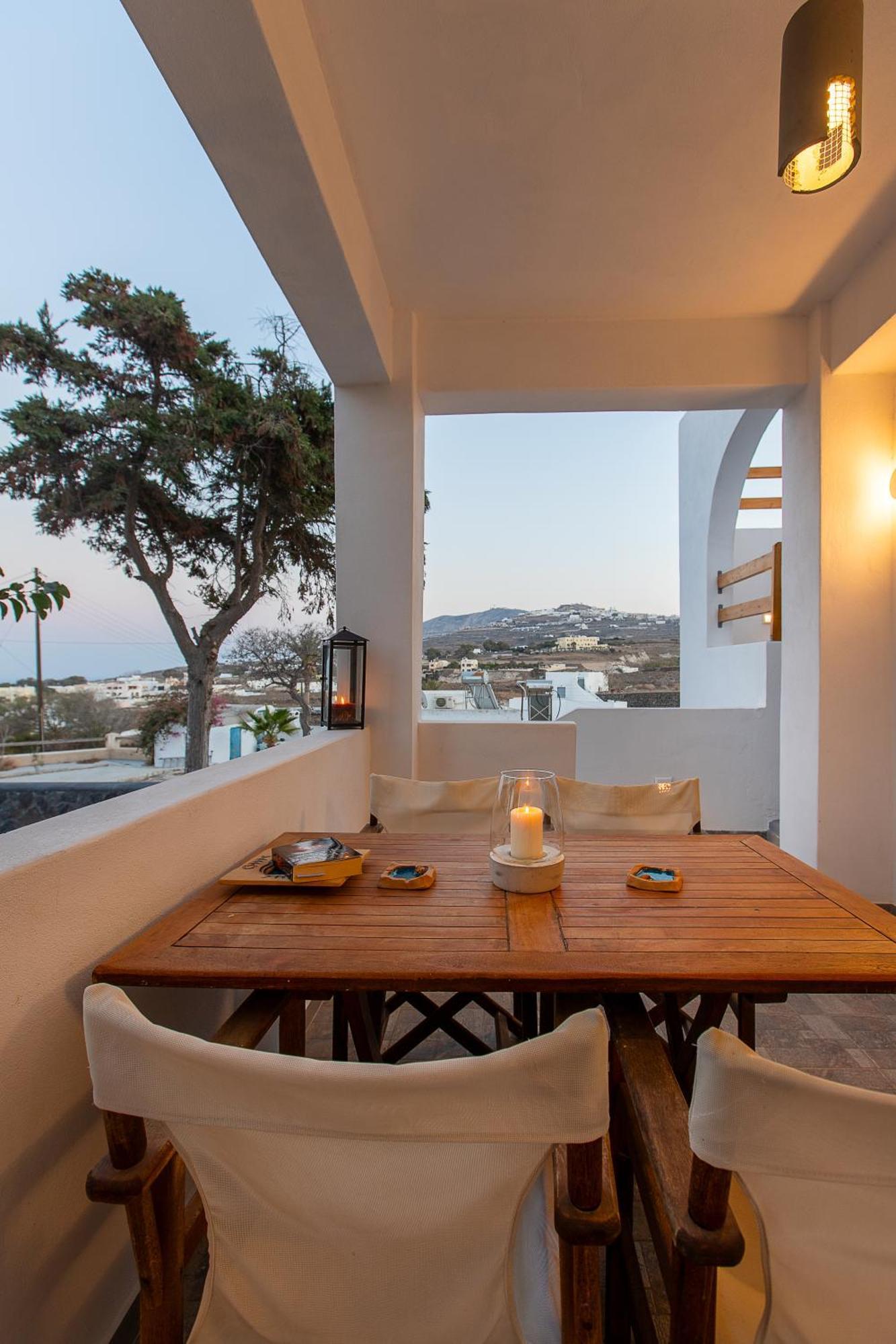 Santorini Villatzio Suites 梅萨雷亚 外观 照片